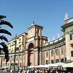 Royal Dante Отель типа 