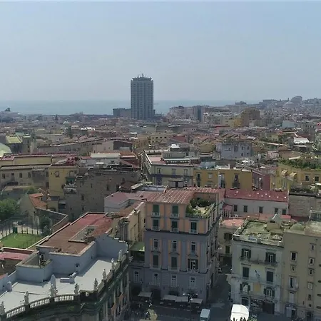 Royal Dante Frühstückspension 3*