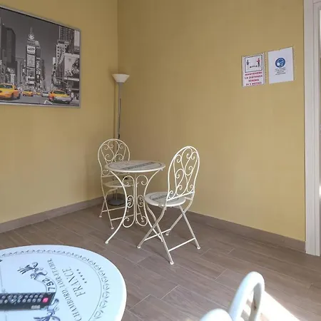 Royal Dante Bed & Breakfast