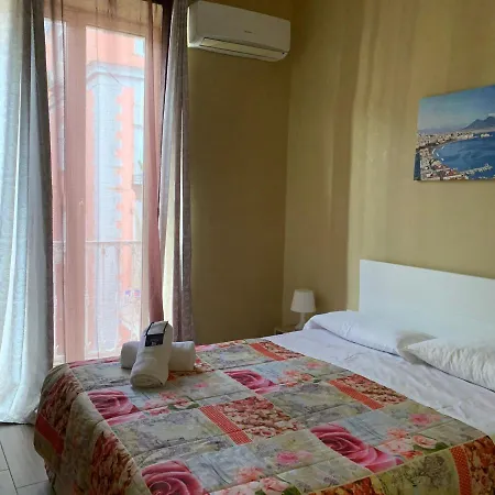 Bed & Breakfast Royal Dante Napels