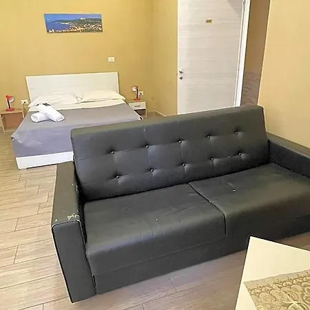 Royal Dante Panzió 3*