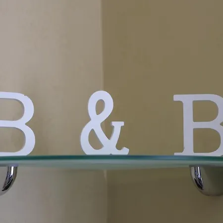 Bed & Breakfast Royal Dante 3*